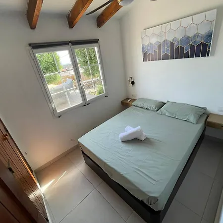 Cala'n Porter - House For 4 With Pool And Garden Hébergement de vacances *
